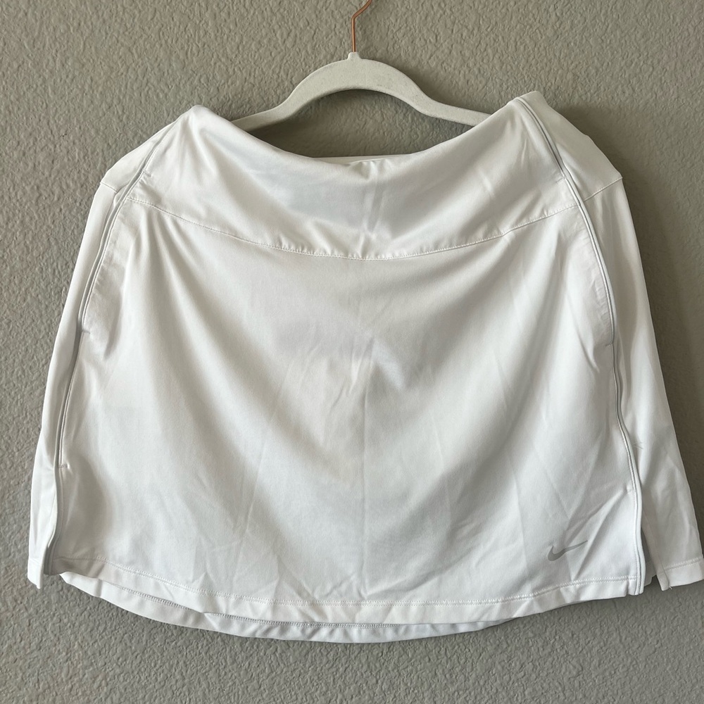 Nike Women's White Skirt